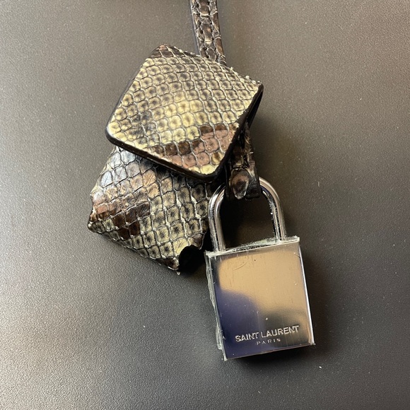 Saint Laurent Sac De Jour Tote - Picture 6 of 14